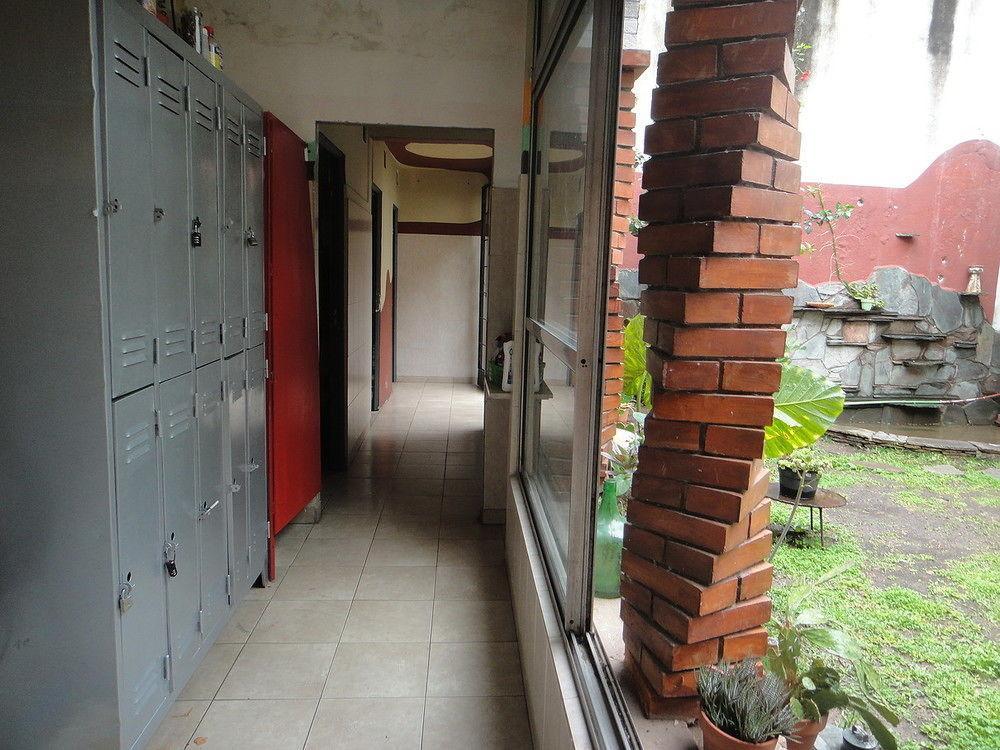 La Lechuza Hostel Rosario Exterior photo