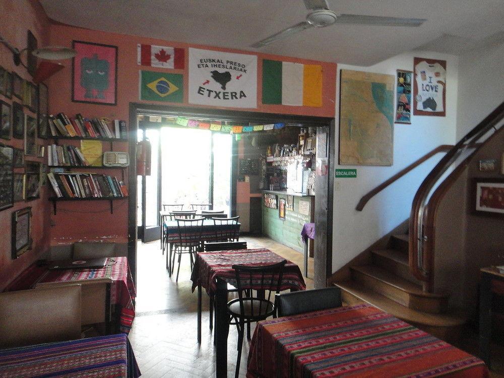 La Lechuza Hostel Rosario Exterior photo